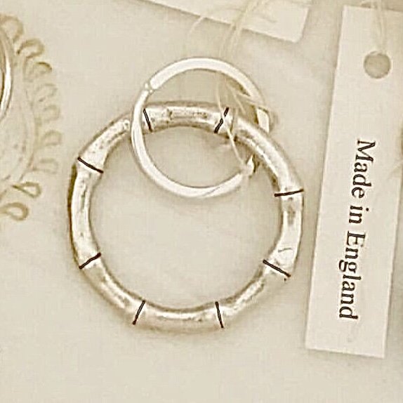 888EFC17-9A6E-43C0-A685-ABB716E8613D