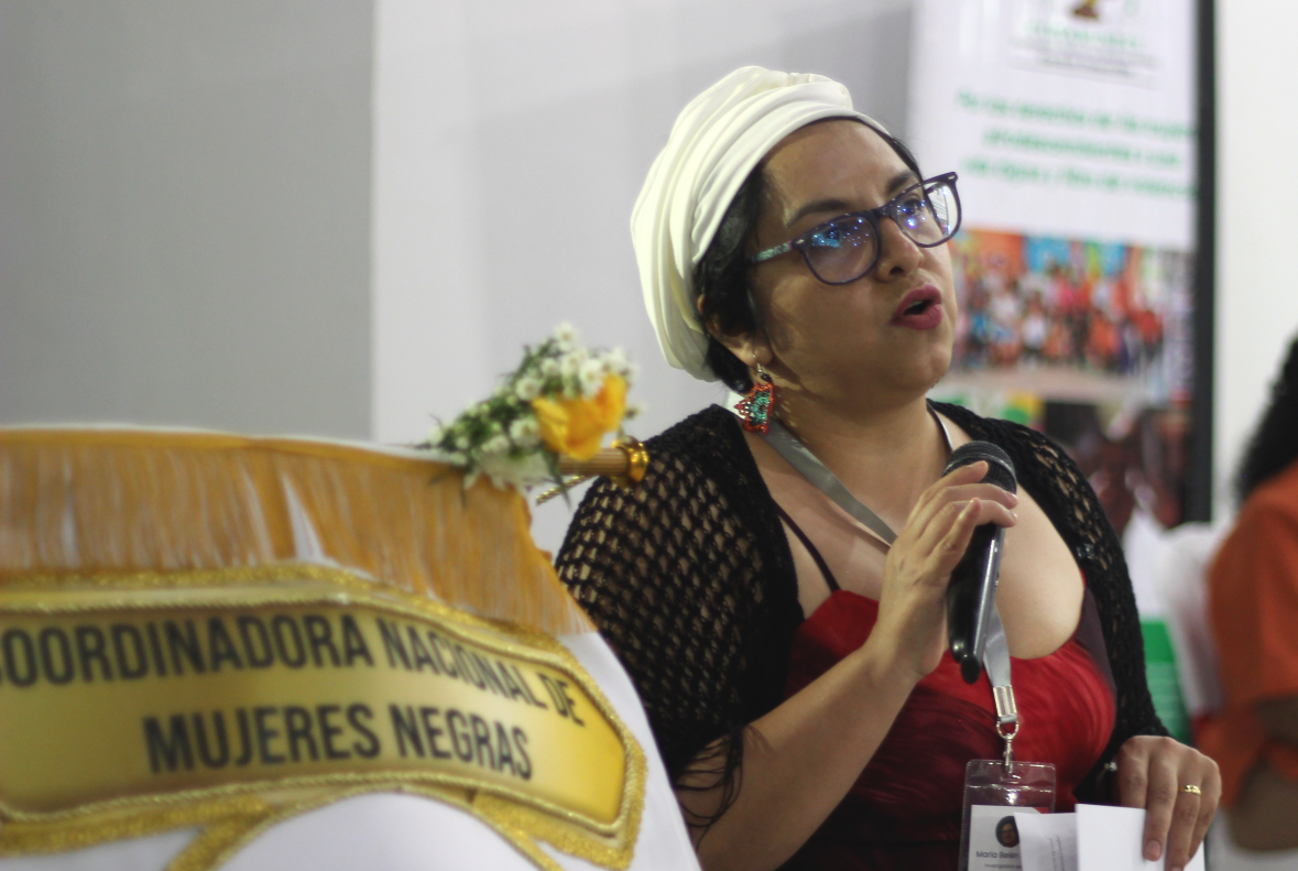 La locura de la cordura, conversación con la doctora María Belén Mena