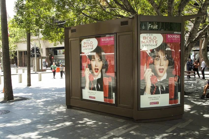 bourjois_velevt 1.jpg