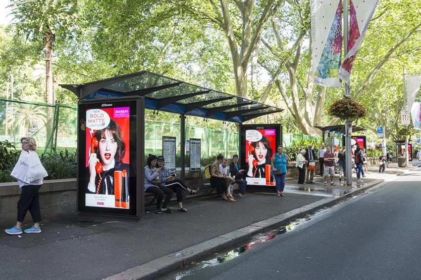 bourjois_velevt 3.jpg