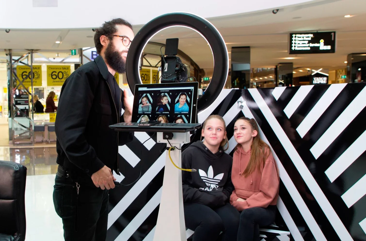 BrandSpace - Coty Covergirl POPs 3.jpg