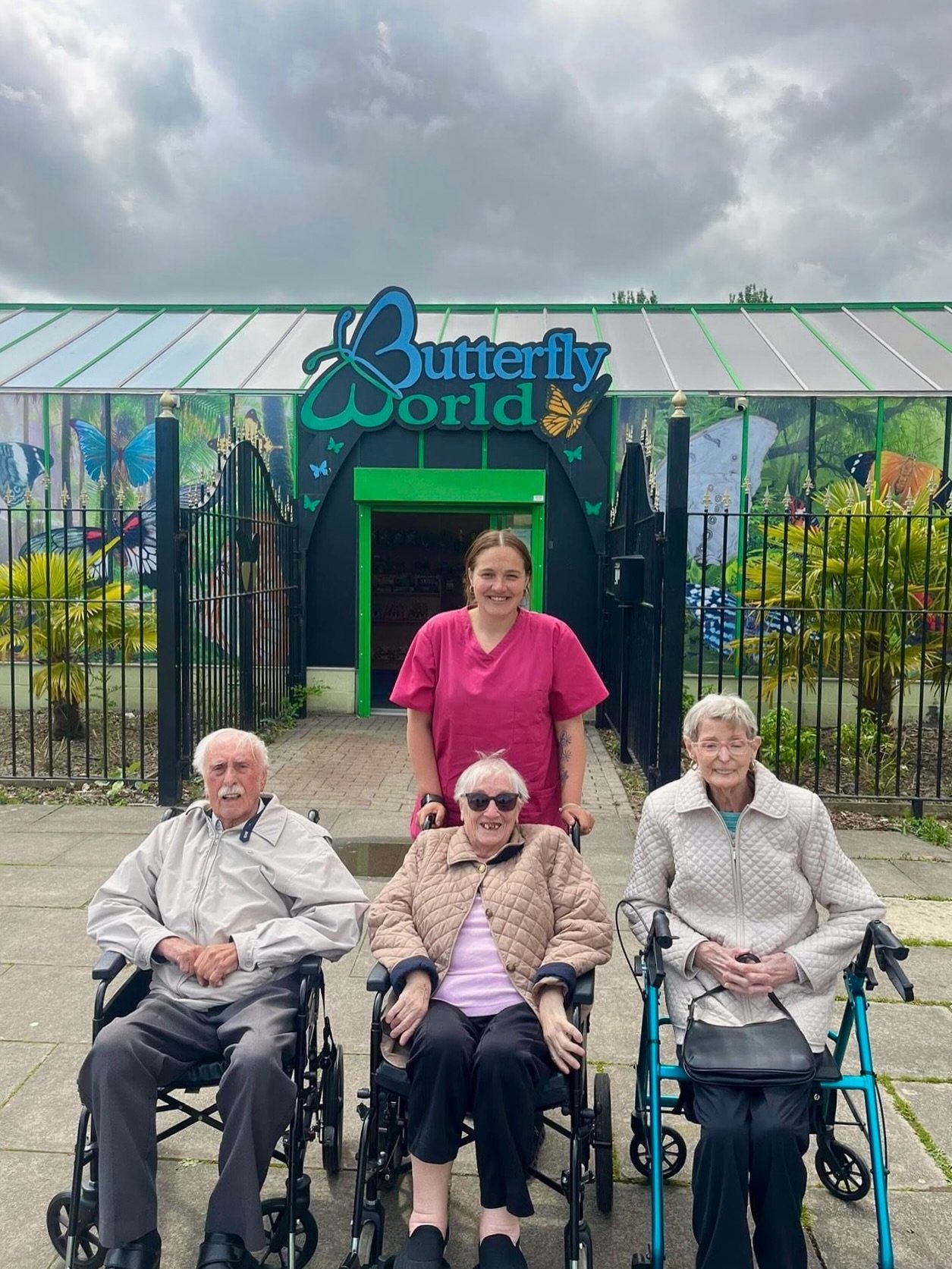 Wellburn Activity Round-Up 🦋

The residents at Eighton Lodge hopped on a bus trip to @butterflyworldltd, where they encountered all kinds of creepy crawlies! 🐛

Heatherdale&rsquo;s residents made the most of the sunshine, spending time pottering in