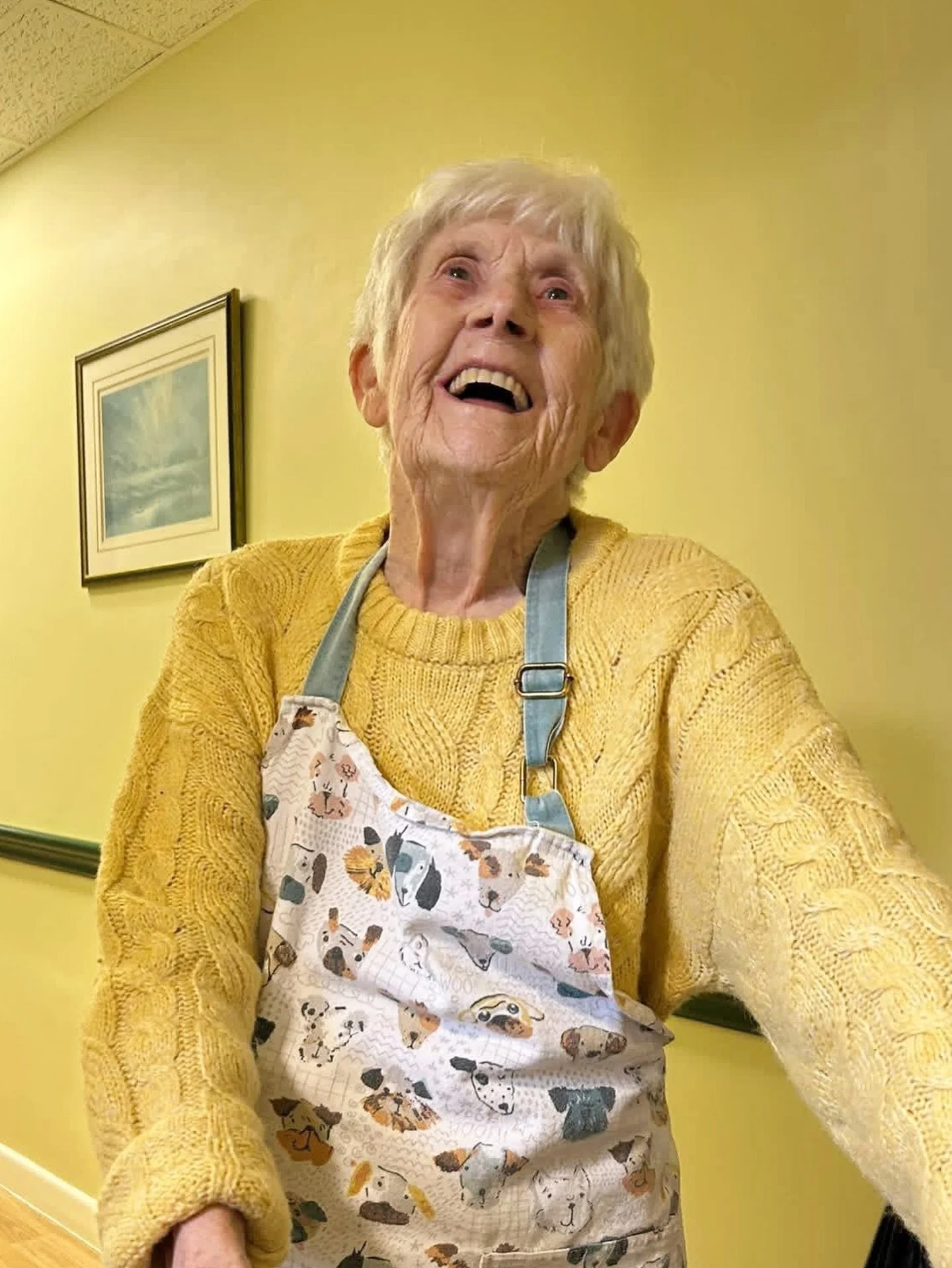 Another wonderful week at Wellburn!🫶🏼

Heatherdale had residents lending a helping hand with a big clean - Maureen was apron at the ready, getting everything spick and span!🧼✨

Riverhead Hall had a special delivery from @indikitchen_driffield, who