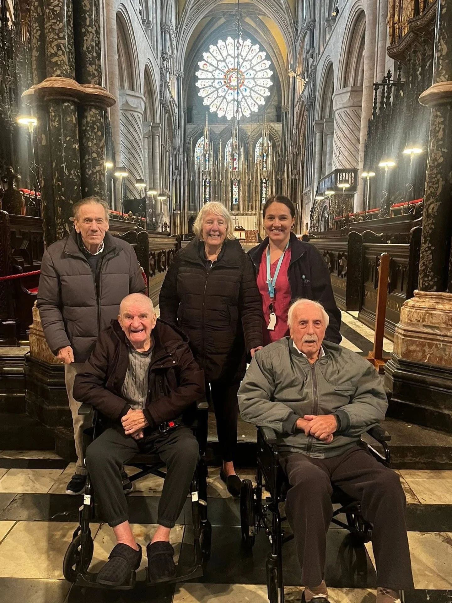 A lovely start to November across Wellburn Care Homes🌟

Residents at Eighton Lodge enjoyed a trip to @durhamcathedral, where they lit candles and took a peaceful stroll through the church grounds🕯️⛪️

Shirley and Courtney from Ryton Towers got the 