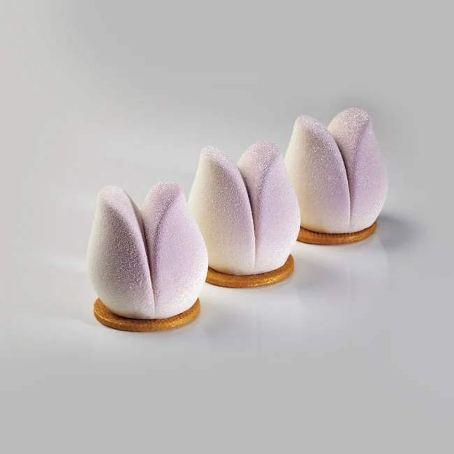 px4365-tulip-monoportion-mould-pavoflex-antonio-bachour.jpg
