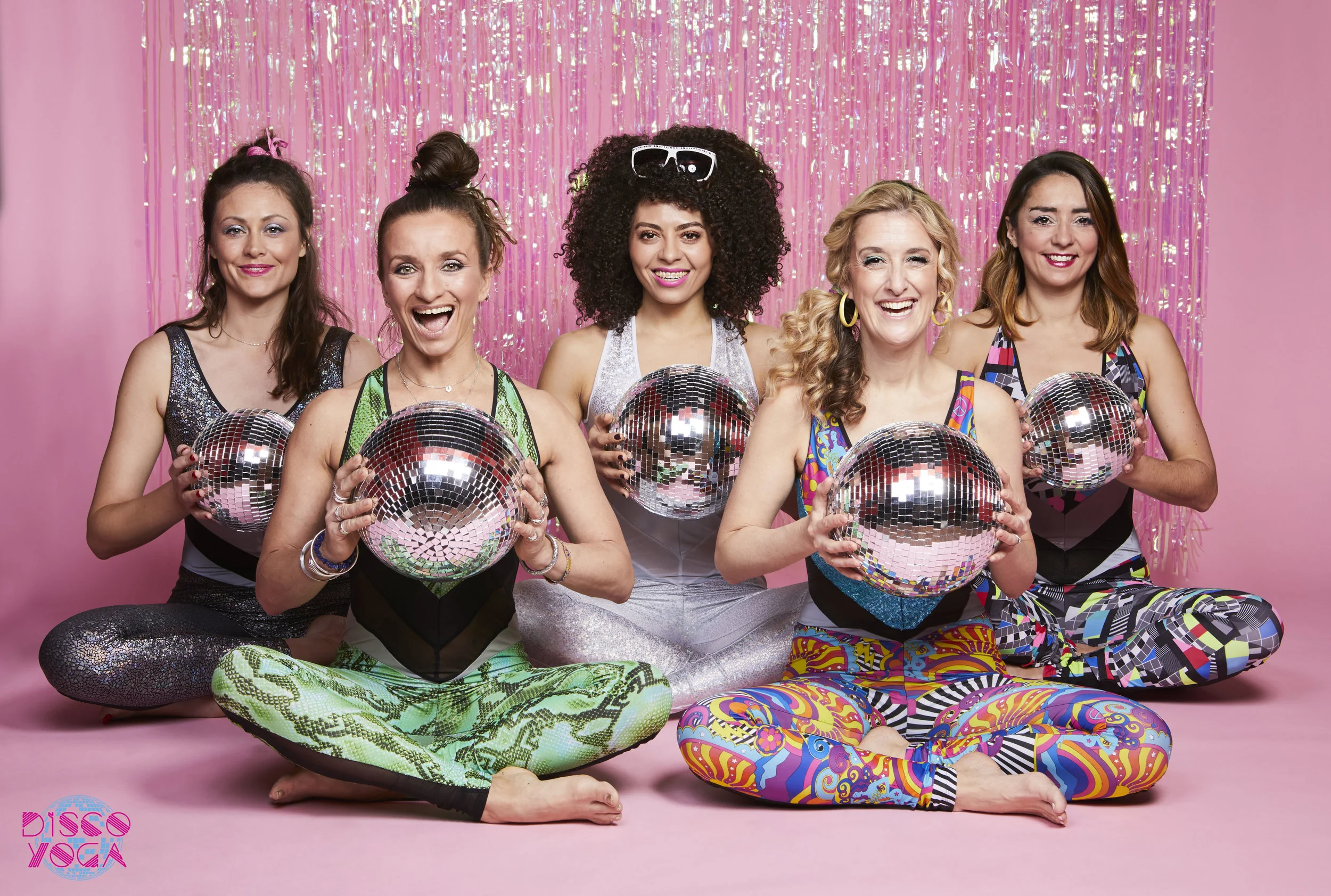 disco_yoga-2019_crewlogo edit_.jpg