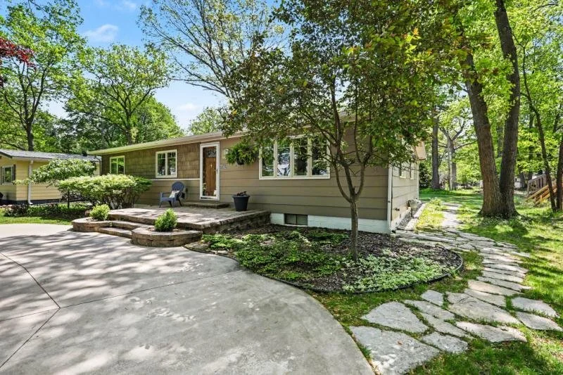 7783 Port Austin Rd Pigeon, Michigan  48755 