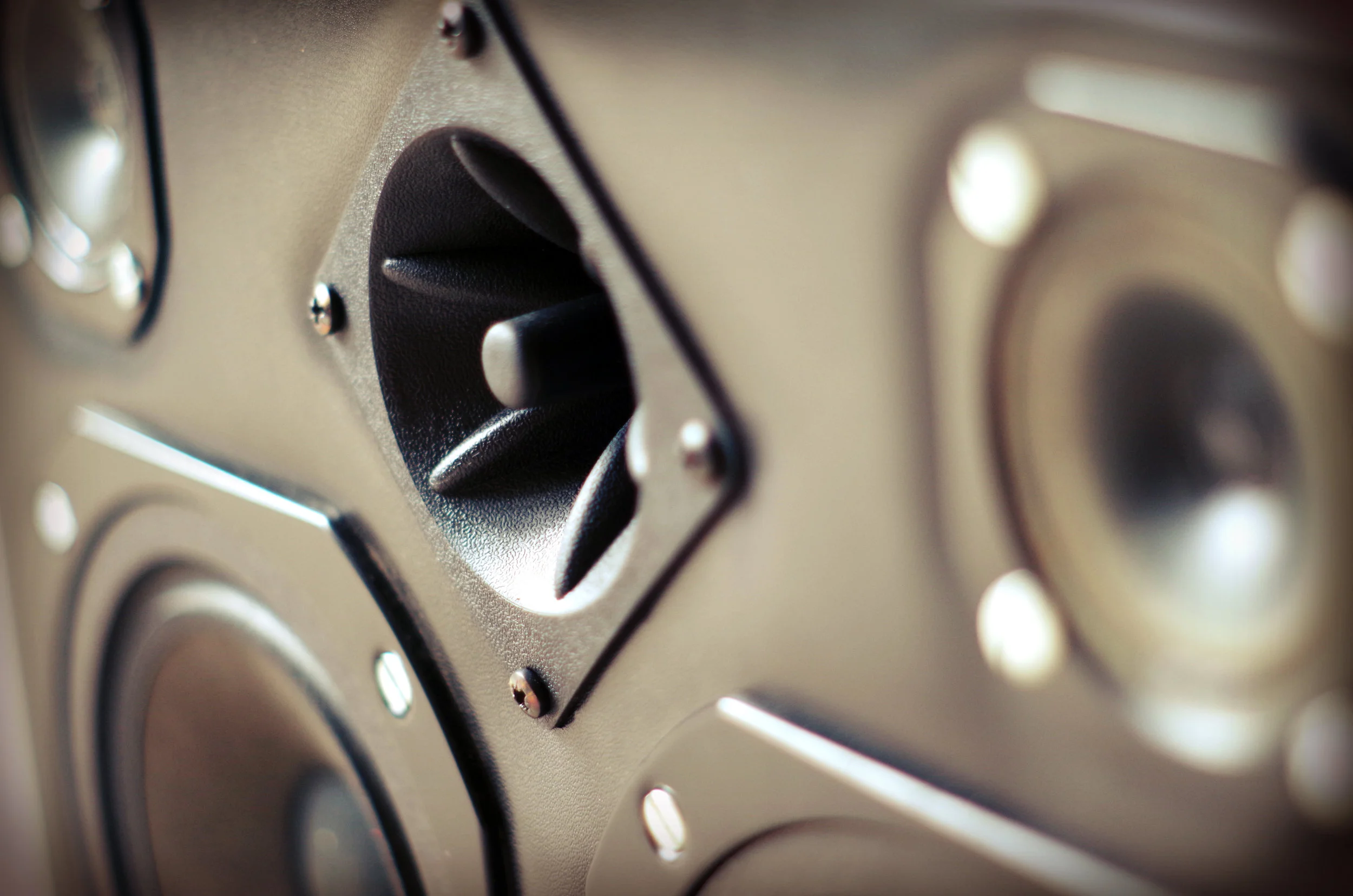 BassCase - Portable BoomBoxes Making All The Right Noises