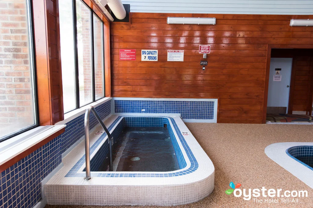 indoor-pool--v13334057-1024 - Copy.jpg
