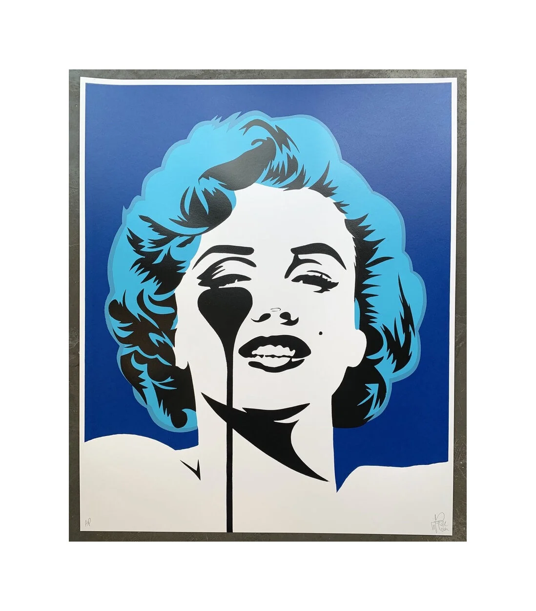 Pure Evil - I Dream of Marilyn: Glacier Blue Hair