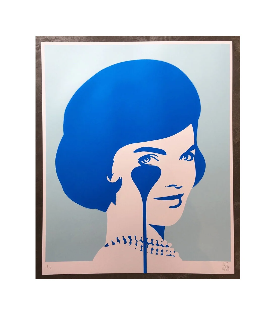 Pure Evil - Smiling Jackie: Soft Blue Clours