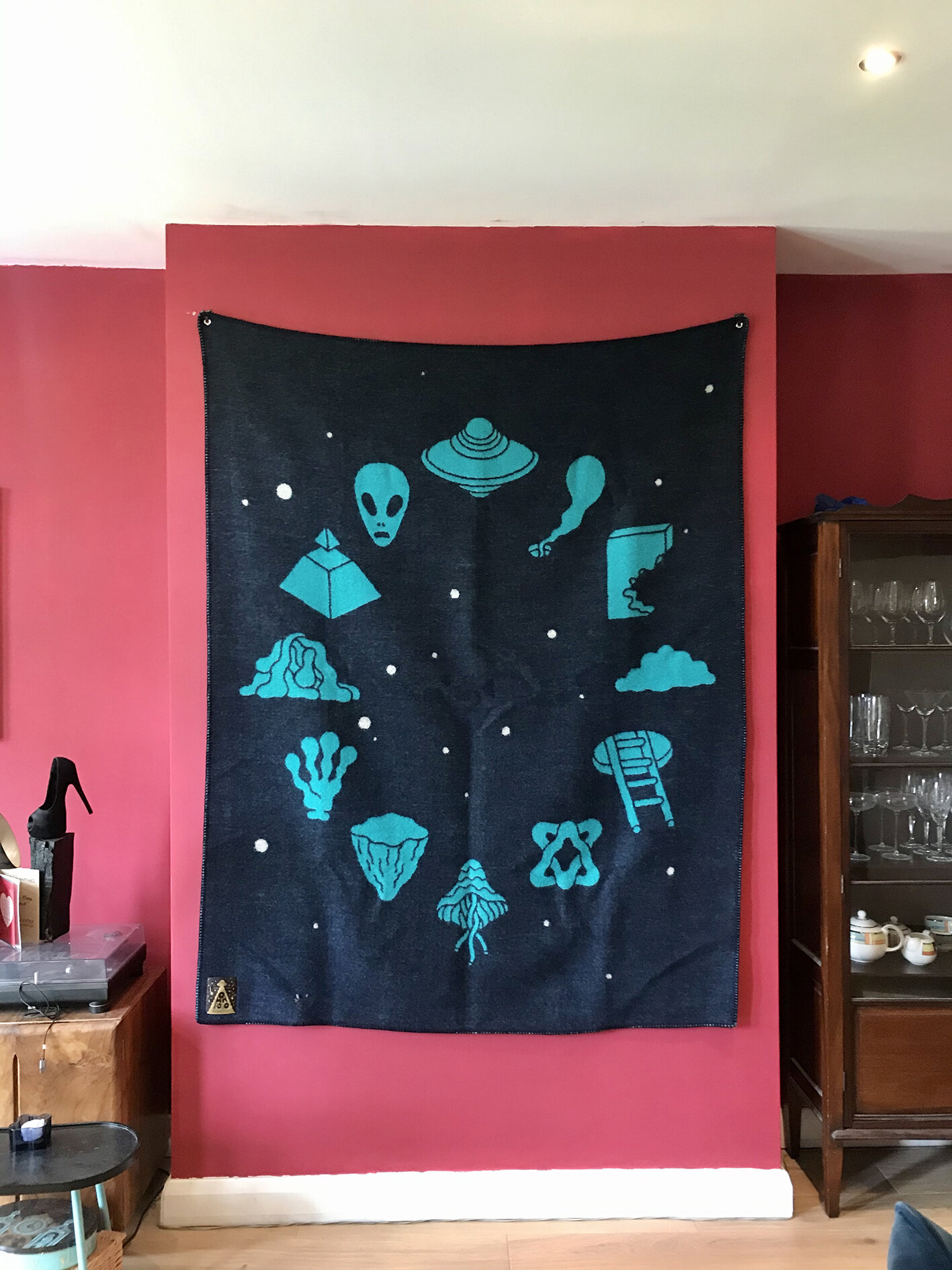 Karl Grandin/Omnipollo x Indigofera - Zodiak Blanket