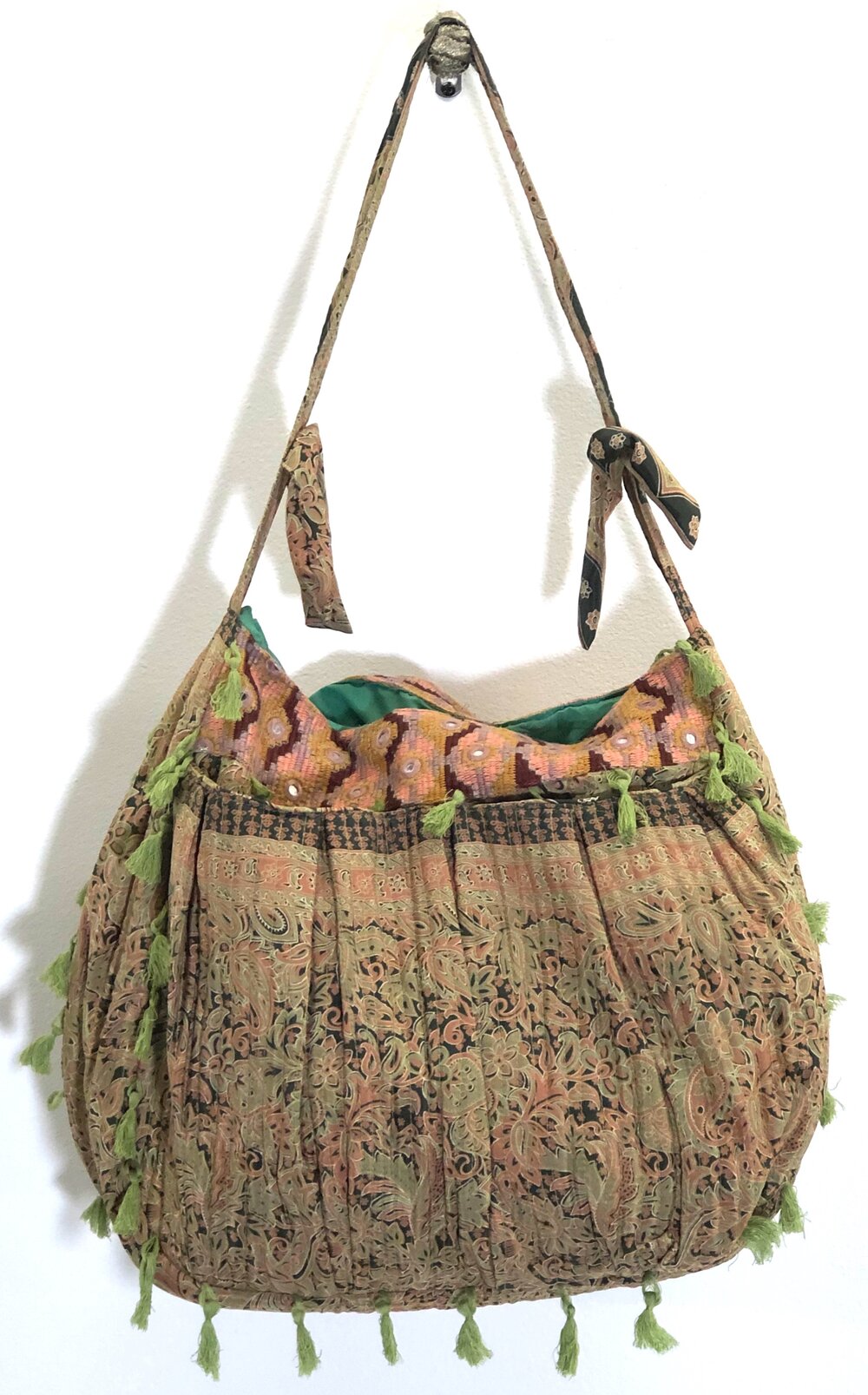 Sari Fabric Paisley Mirror work embroidery hand bag SHOULDER BAG Large bag  HOBO Bag w cotton tussles Tribal bag Bohemian Hippie Boho style — Colors by  Padmini
