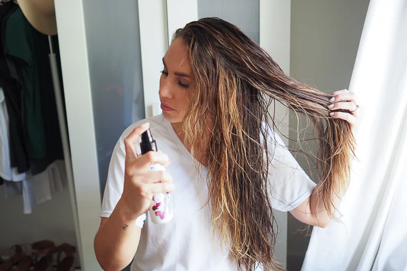 How To Get Air Dry Beach Waves The Plain White Tee