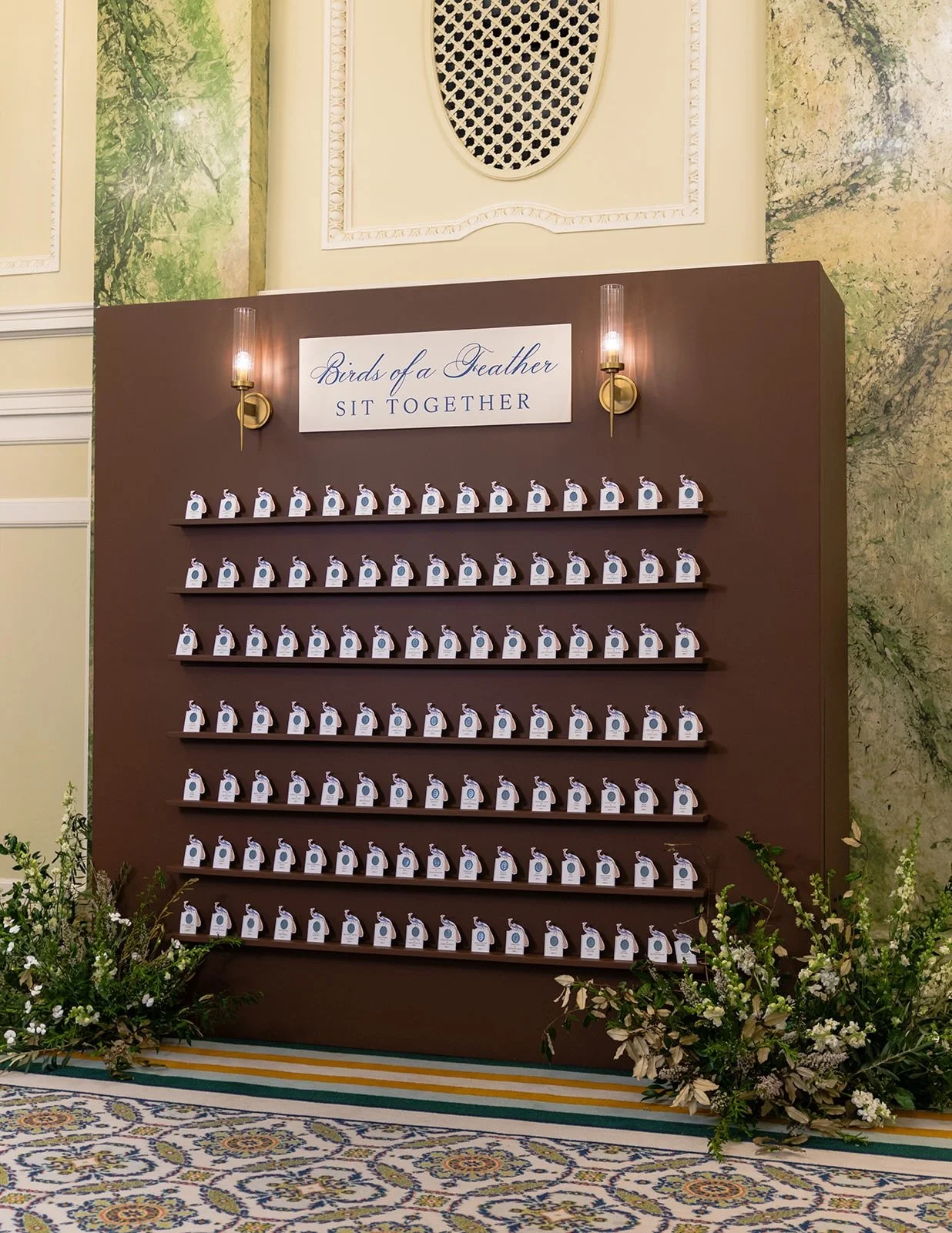 Birds of a feather, sit together. 🦚

Inspired by the @willard_intercontinentaldc&rsquo;s iconic Peacock Alley, known for notable guests who would &ldquo;peacock&rdquo; in their most fashion-forward looks, we designed an escort card wall that felt eq