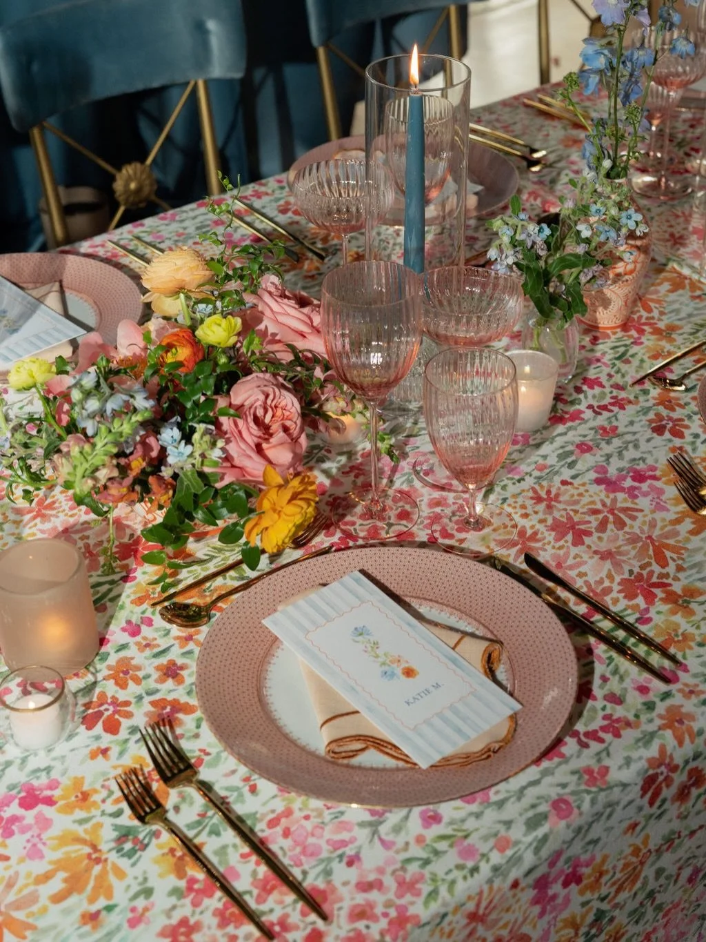 Katie and Mark&rsquo;s wedding was a masterclass in immaculate summer wedding energy: floral maximalism, sunset spritzes, and guests who fully understood the color-forward dress code assignment. 🍸🌺✨

Photographer @keila.bottiglieri @abbyjiu
Plannin