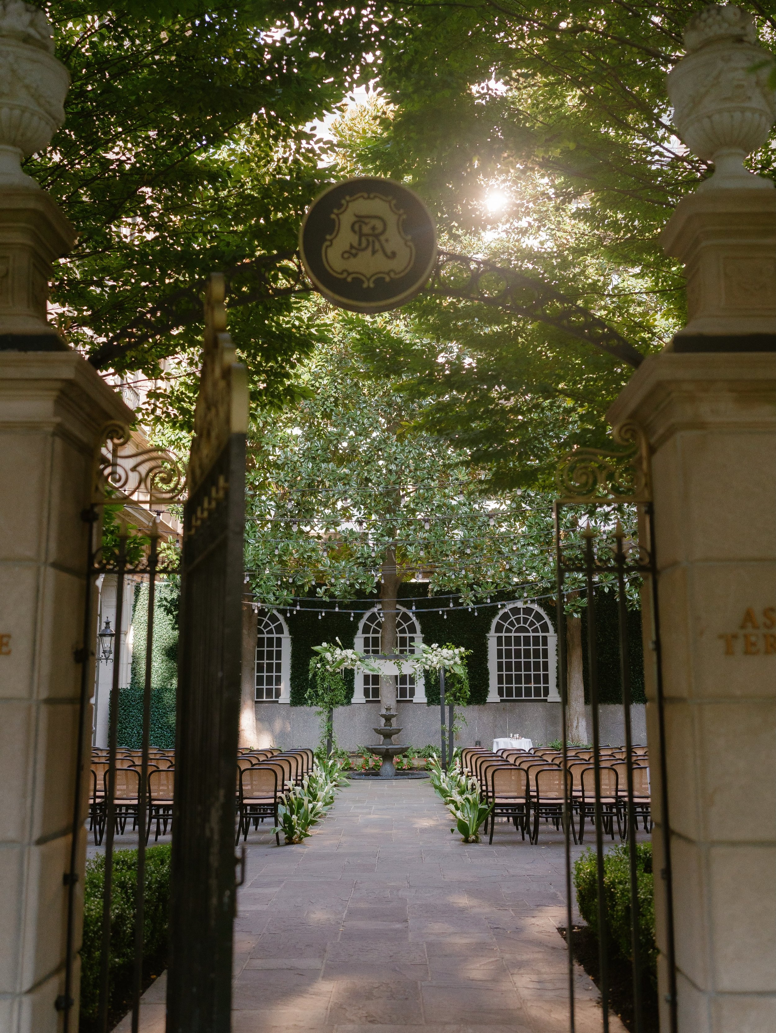 We approached Talia &amp; Connor&rsquo;s ceremony at the @stregisdc with one guiding principle: let the architecture and landscape lead.

Structured florals and sharp, clean-lined furnishings created a composition that felt both organic and refined. 