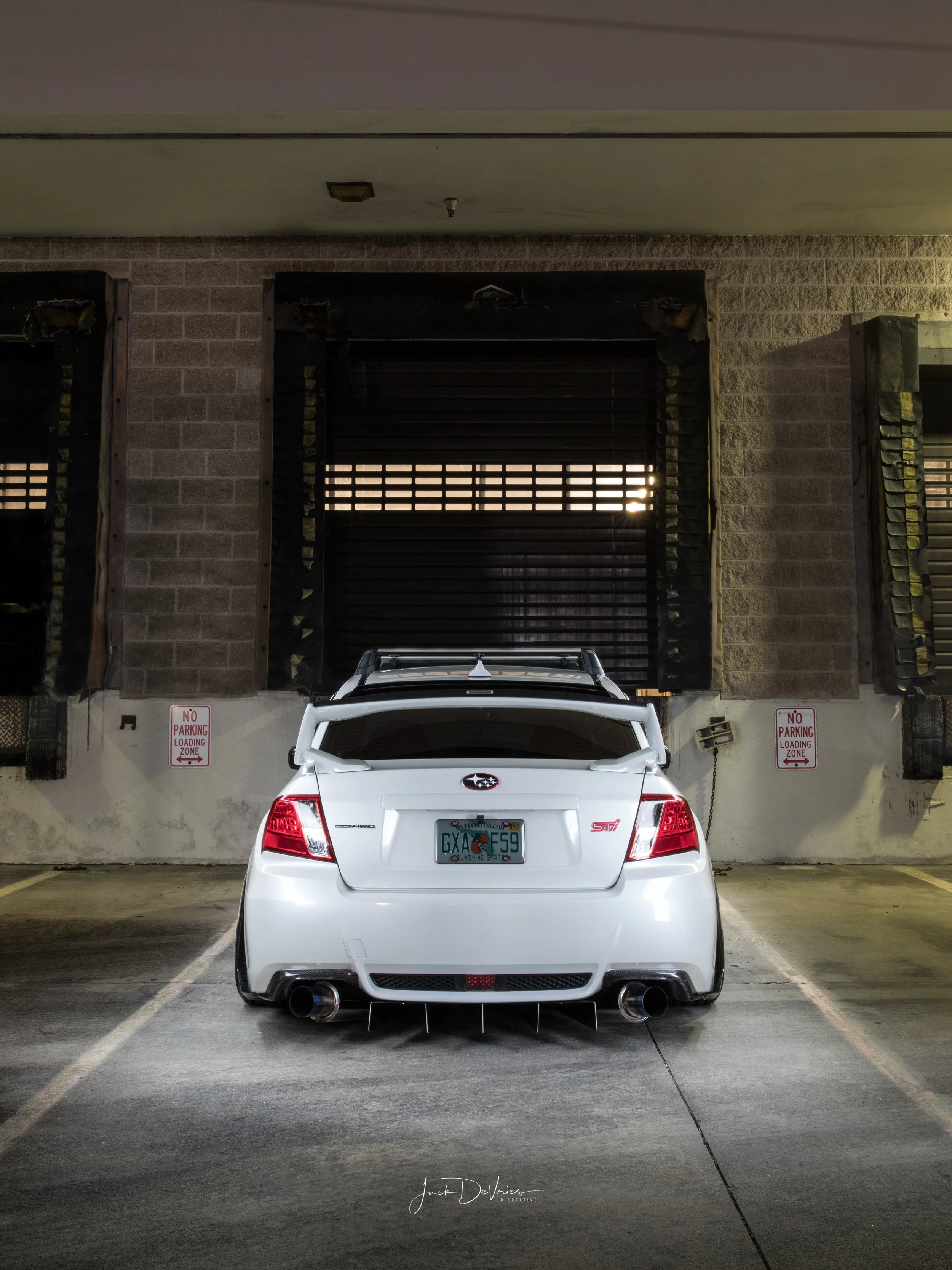 457A1658_Sti rear.jpg