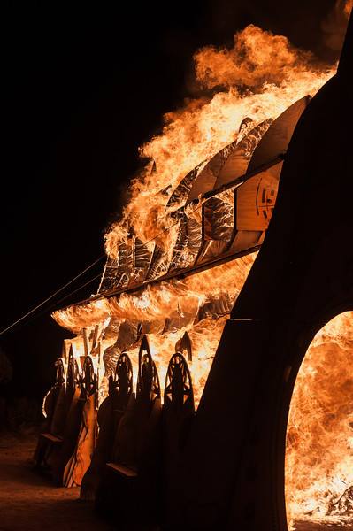 Temple Anima Burning!