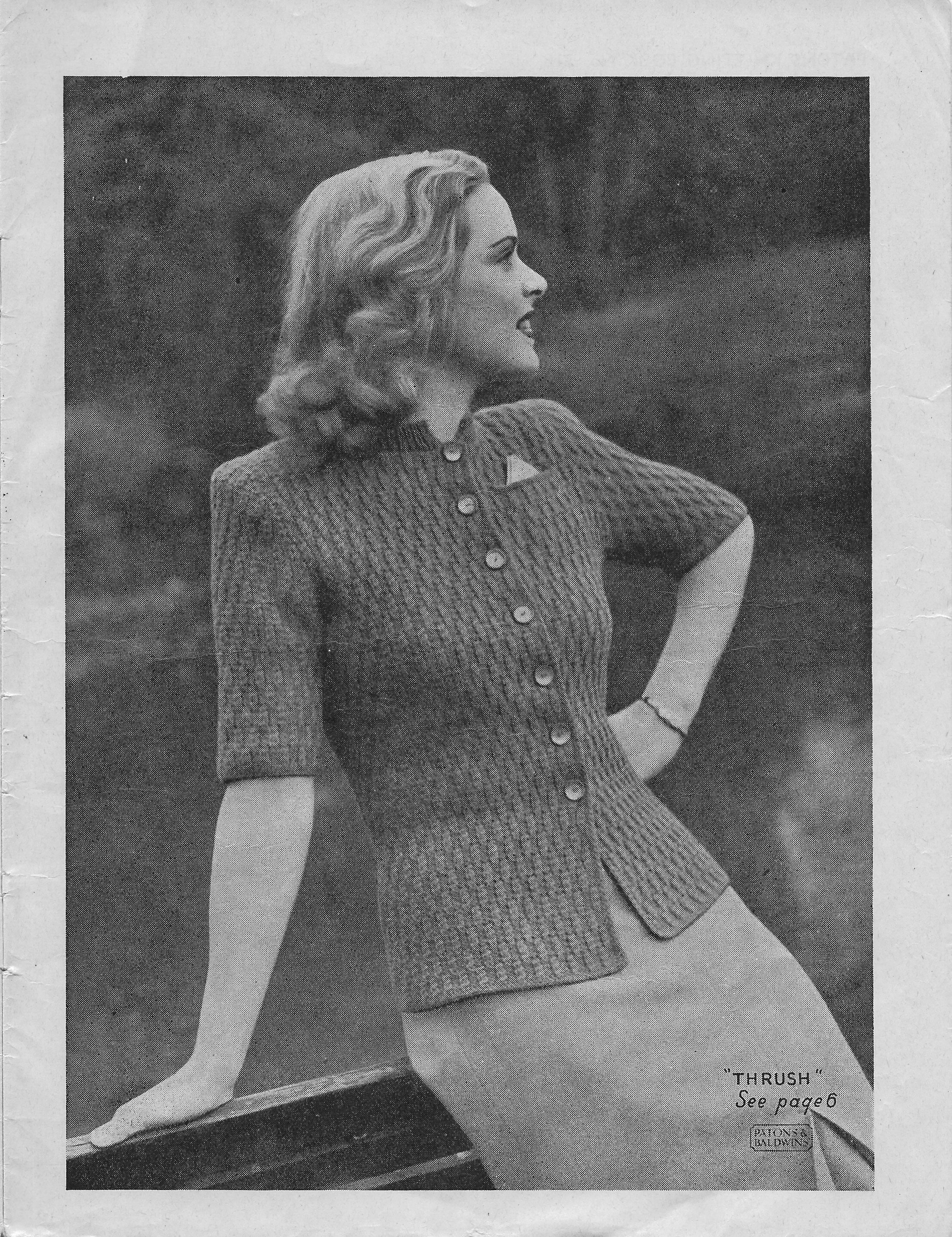 Long or Short Sleeves. Knitting Pattern Lady's Vintage 1940s Jumper 4Ply Yarn 
