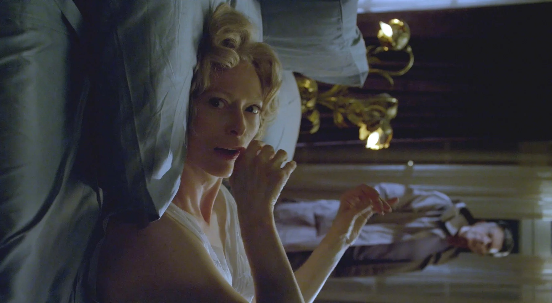 David Bowie "The Stars (Are Out Tonight)"