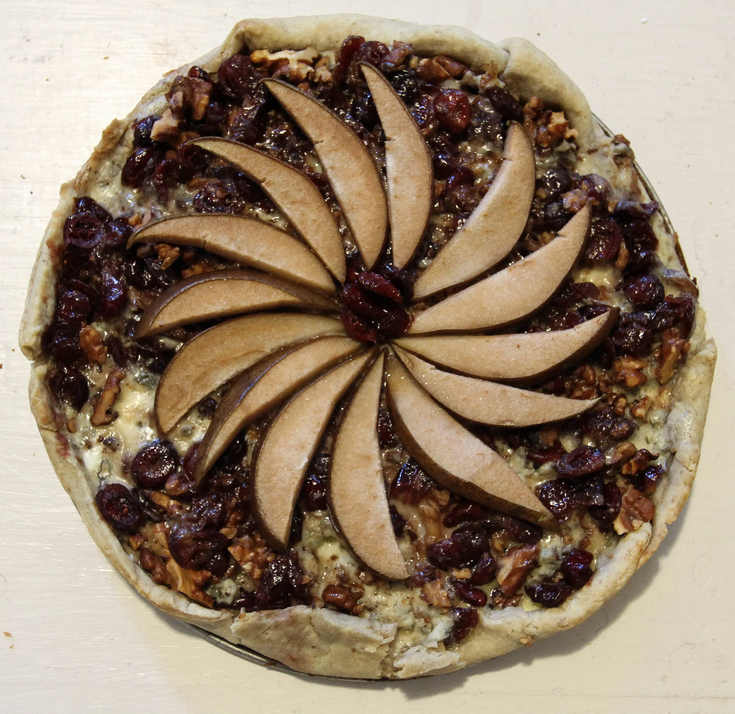 The walnut tart shell wouldn't have been bad if it had held together, though. I might make it again.