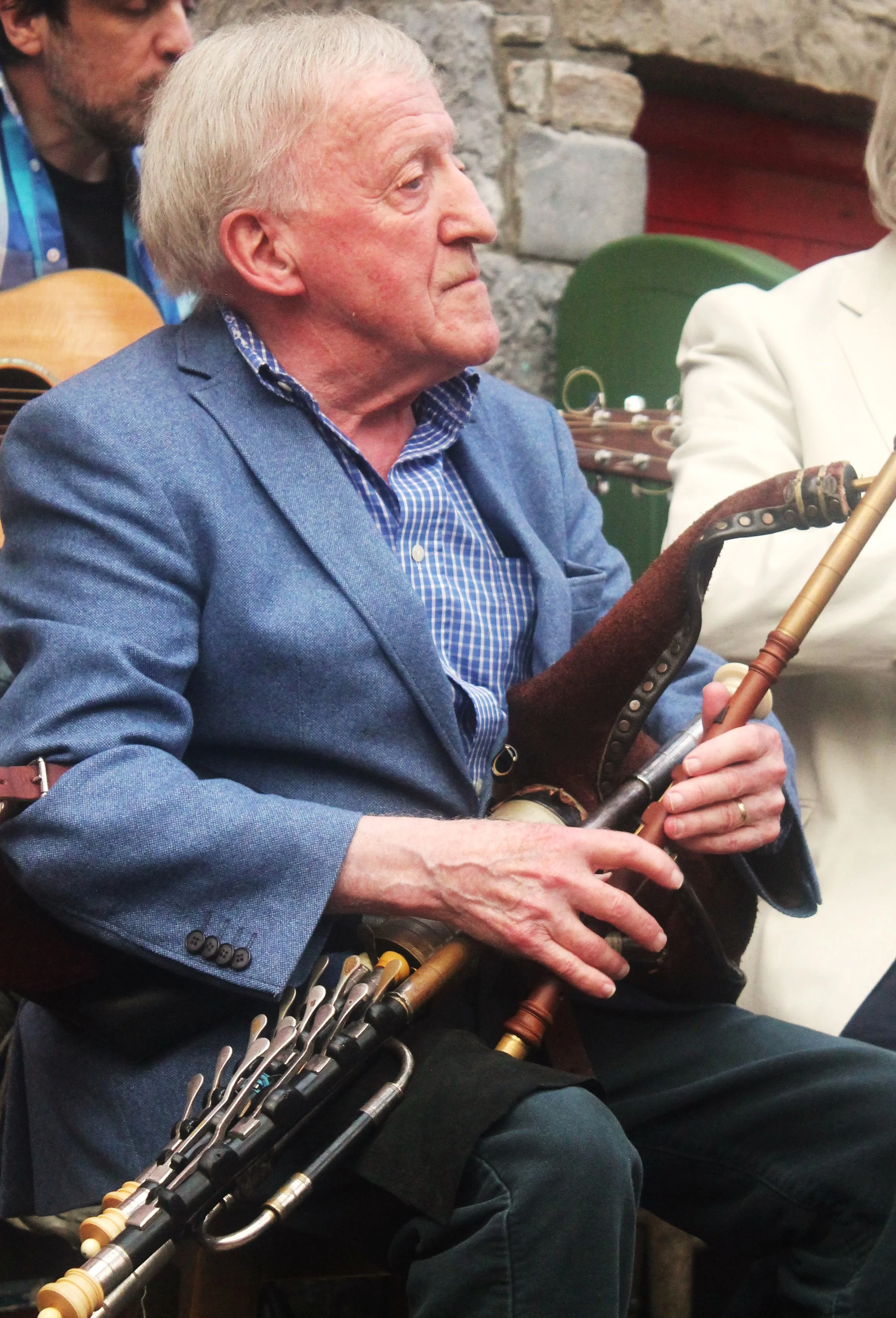  Paddy Moloney of The Chieftains plays for U.S. Vice President Joe Biden in Matt Molloy's Yard Bar 