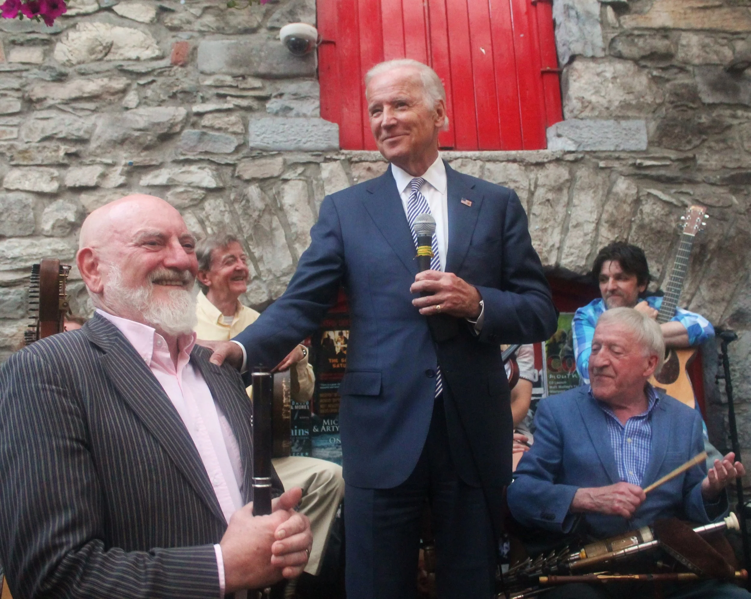  Matt Molloy with Vice President Joe Biden&nbsp; 