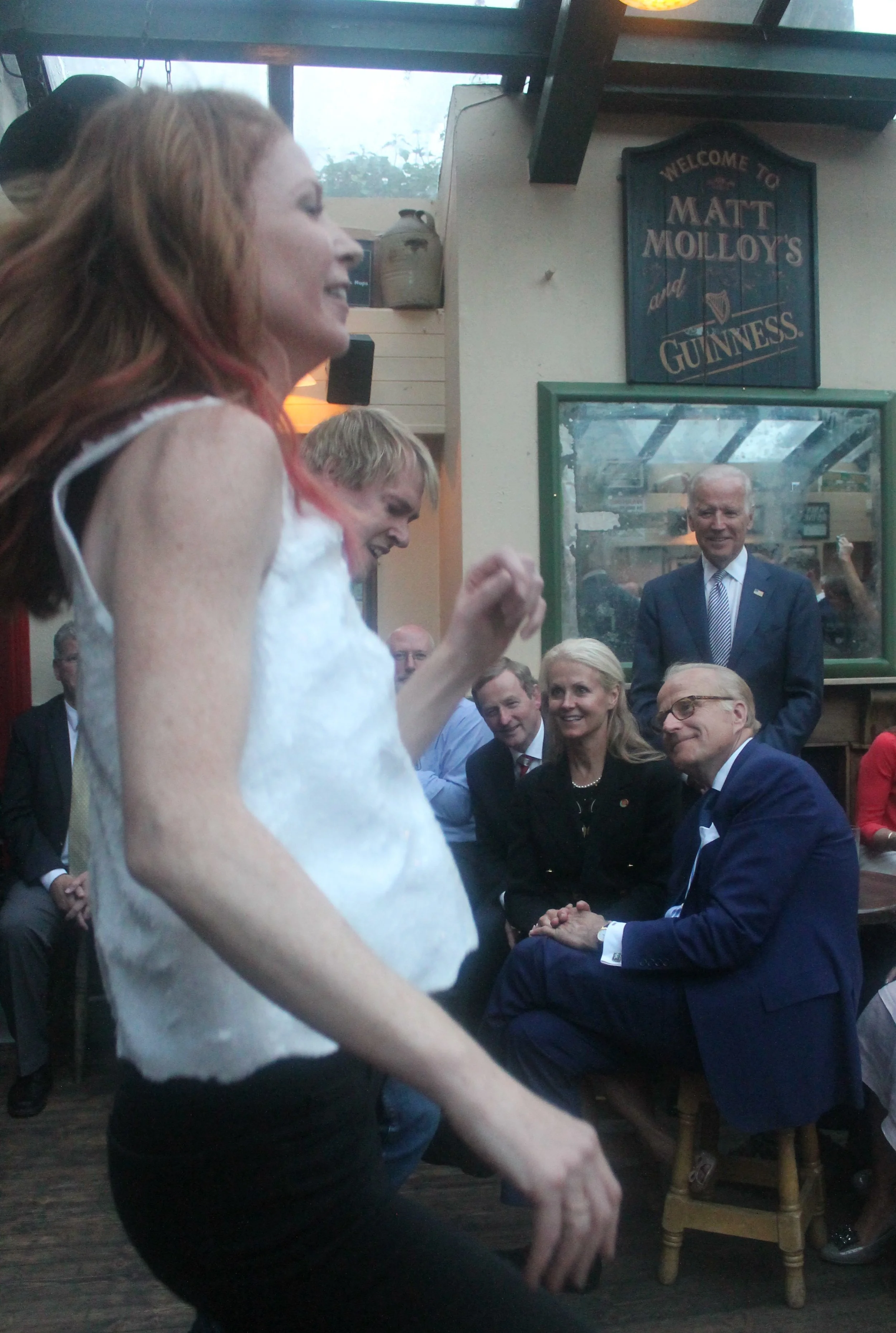  Cara Butler dances for Vice President Joe Biden and his family 