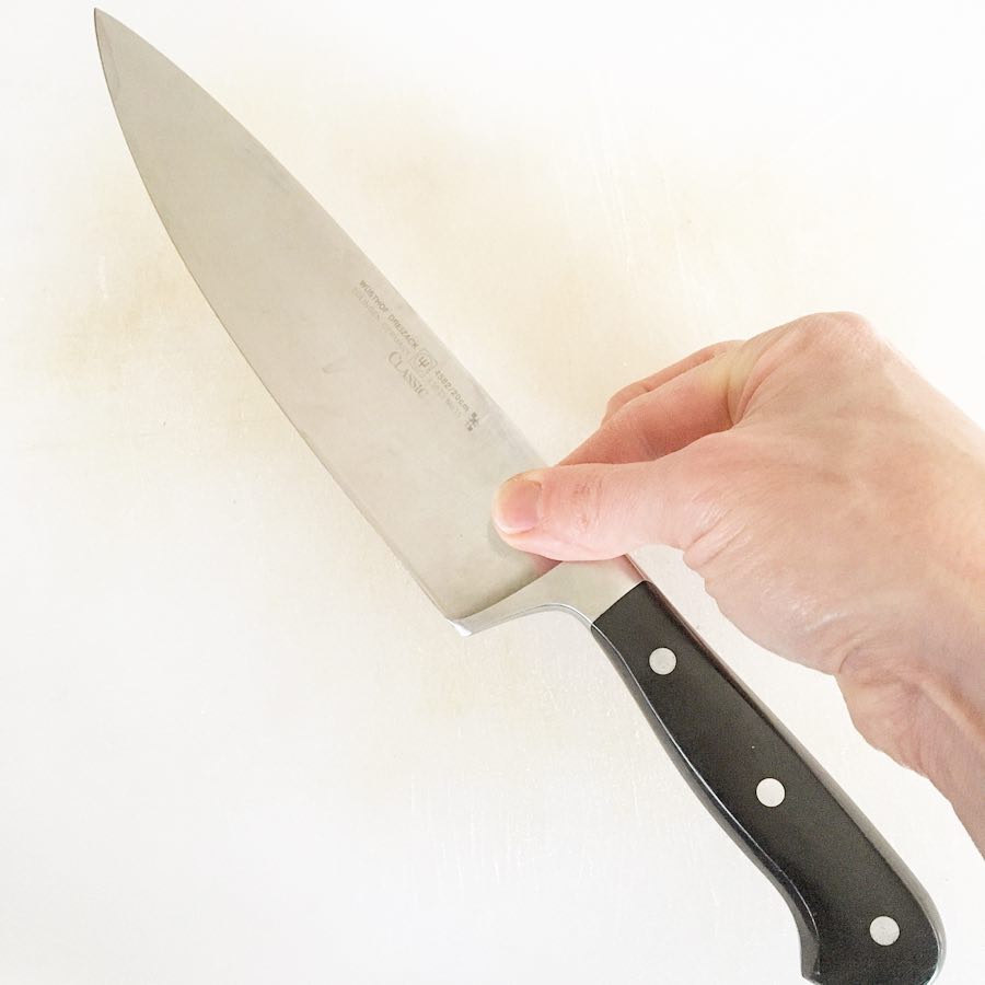 knife_skills_hand_positions_7.jpg