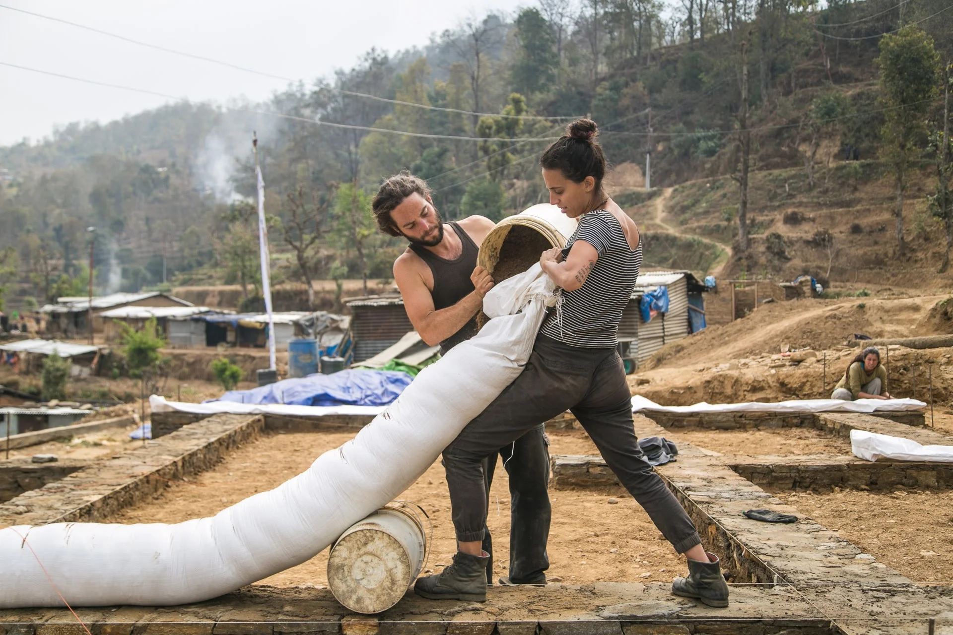 From November 4th-13th, Conscious Impact will host its first ever official Natural Building Course: Earthbag Dome Construction. Join us to learn to build your own home in just 10 days! Photo by Jonathan H. Lee