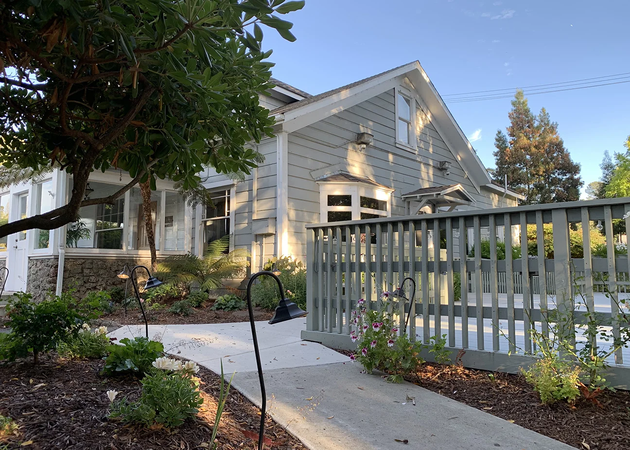 Exterior_viewback_house2.jpg