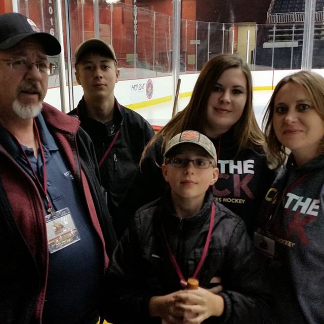 The Byers ready for hockey.  What a great crew.