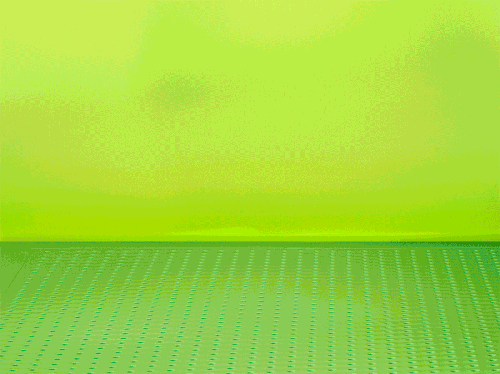 23-04-2549-08C-HBR_SNF-COLLECTION-2-GIF-BOTTLE.gif