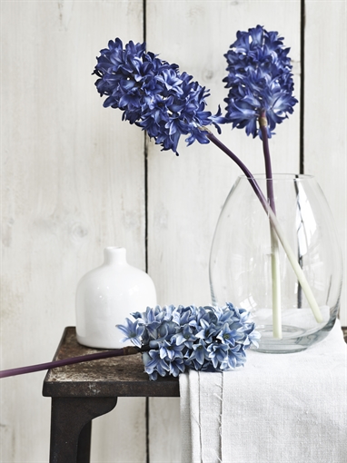 faux flower ideas and inspiration