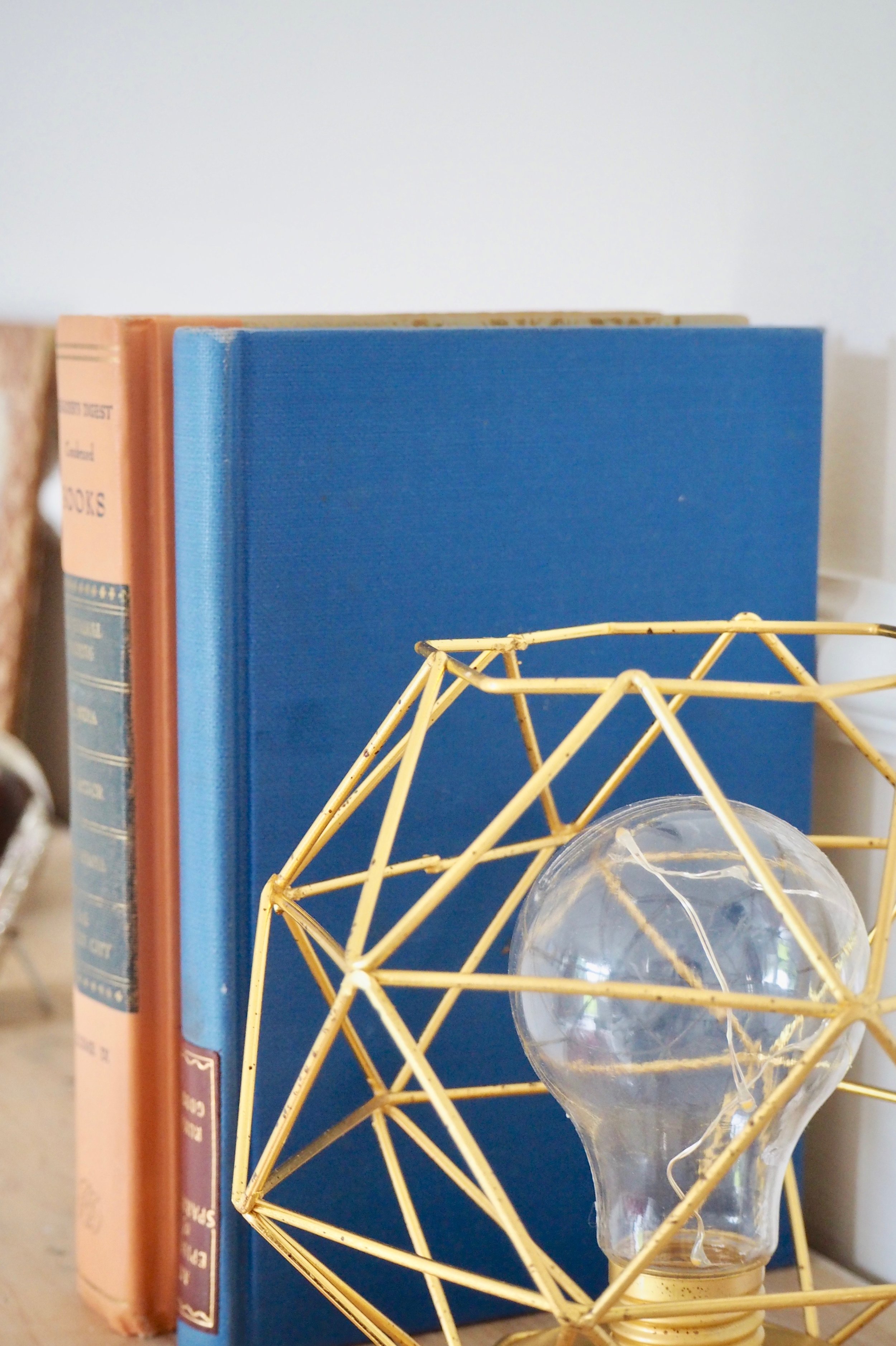 Eclectic objects for styling your mantelpiece by Camilla Pearl Blog.