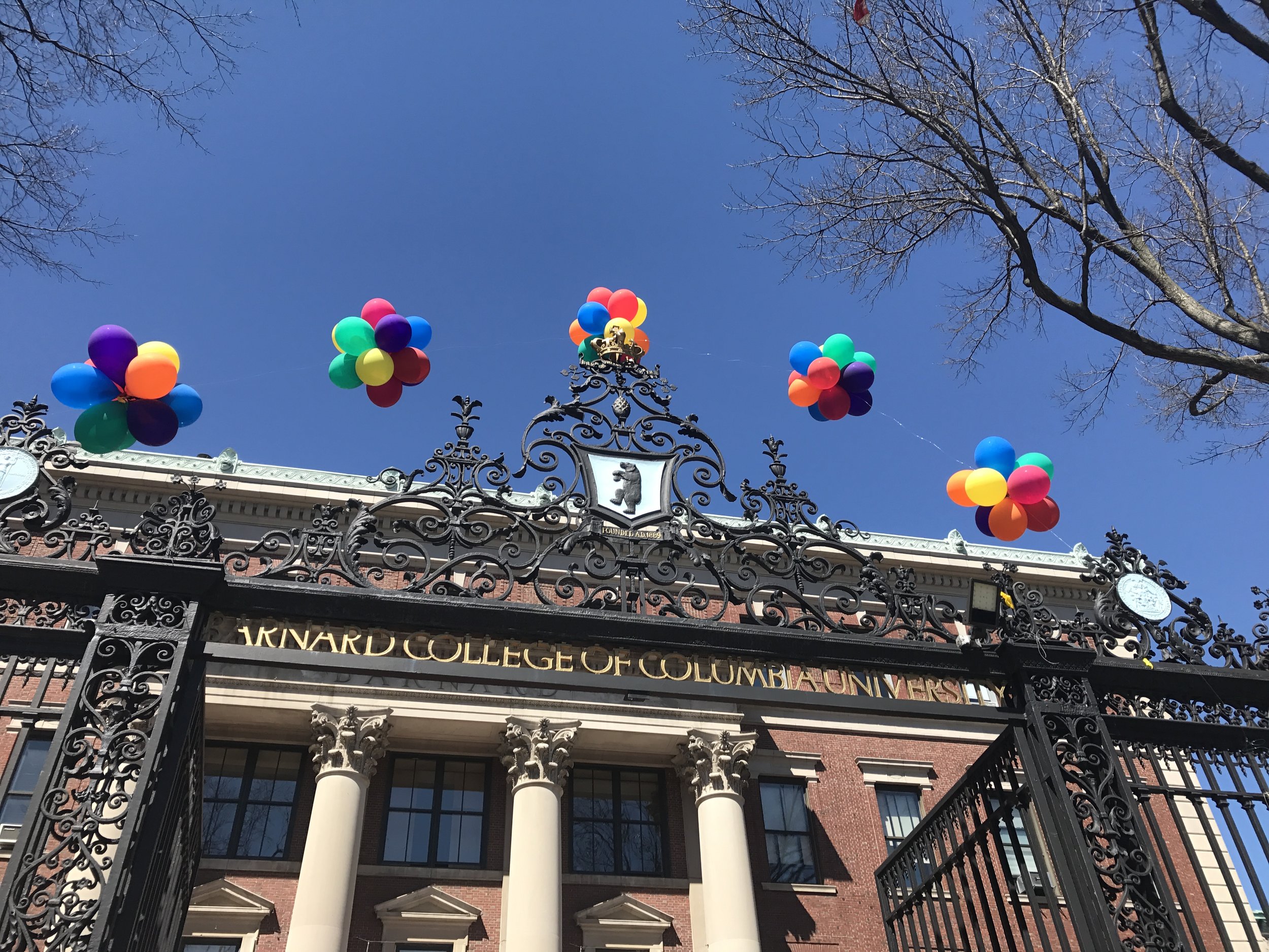 During Open House weekend, colorful balloons welcome students over the Barnard Gates!