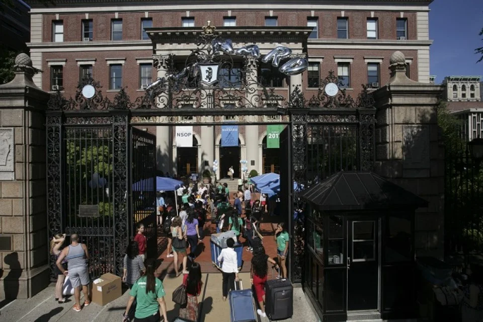 Current Students' Best Tips for Move In