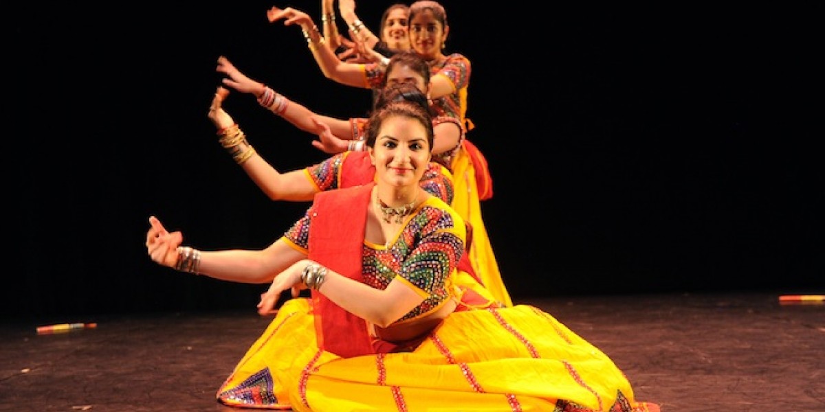 Which Dance Crew is for You?&nbsp;All About Barnard's Dance Groups