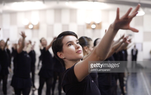 the rockette reach shot.PNG