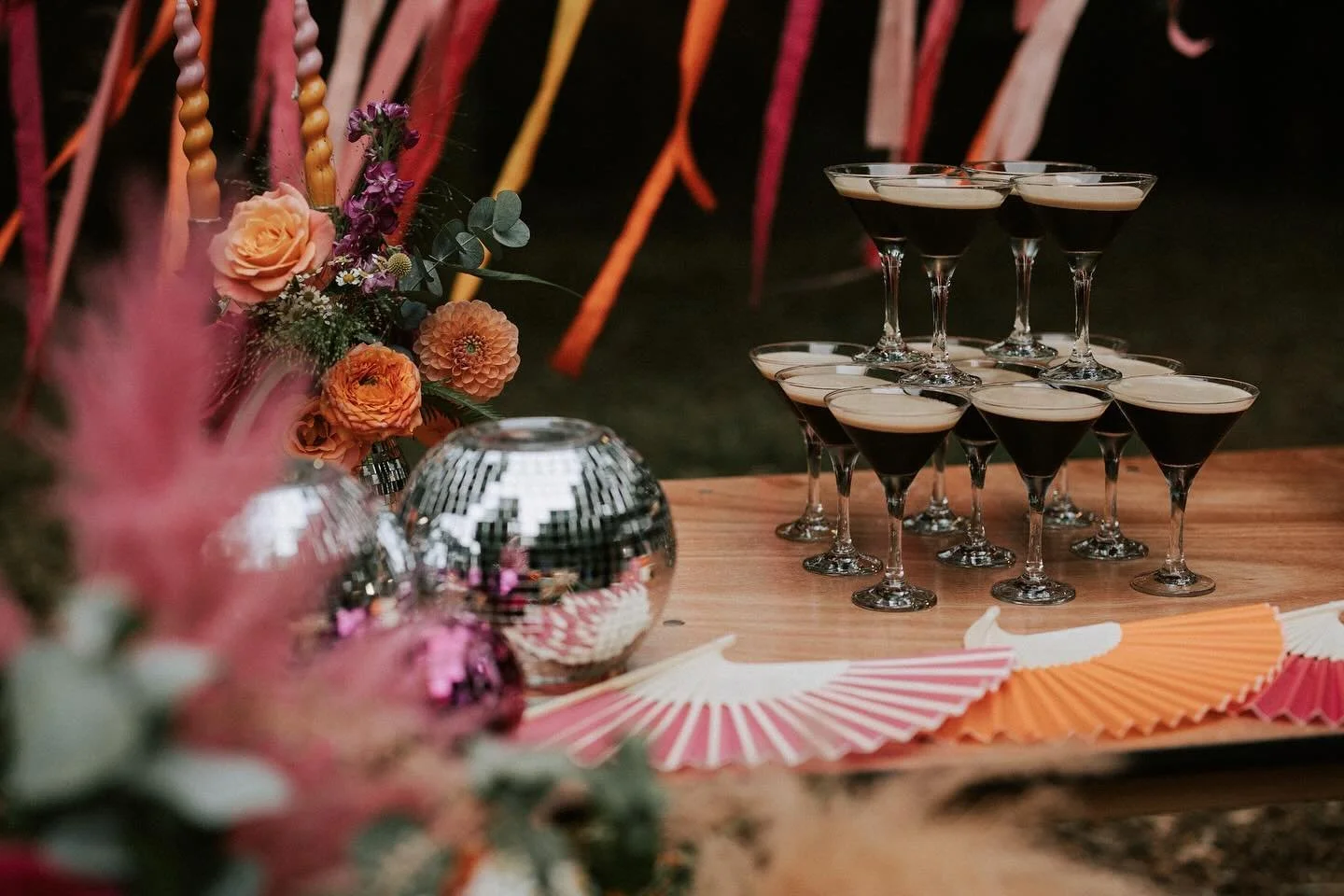 I cannot explain the excitement we had when H&amp;G told us their vision for an Espresso Martini Tower, to happen post one of our lovely brides DJ sets in the woods at @hawthorn_grove_outdoor_venue 🪩 Yes, that&rsquo;s right a full on set that transp