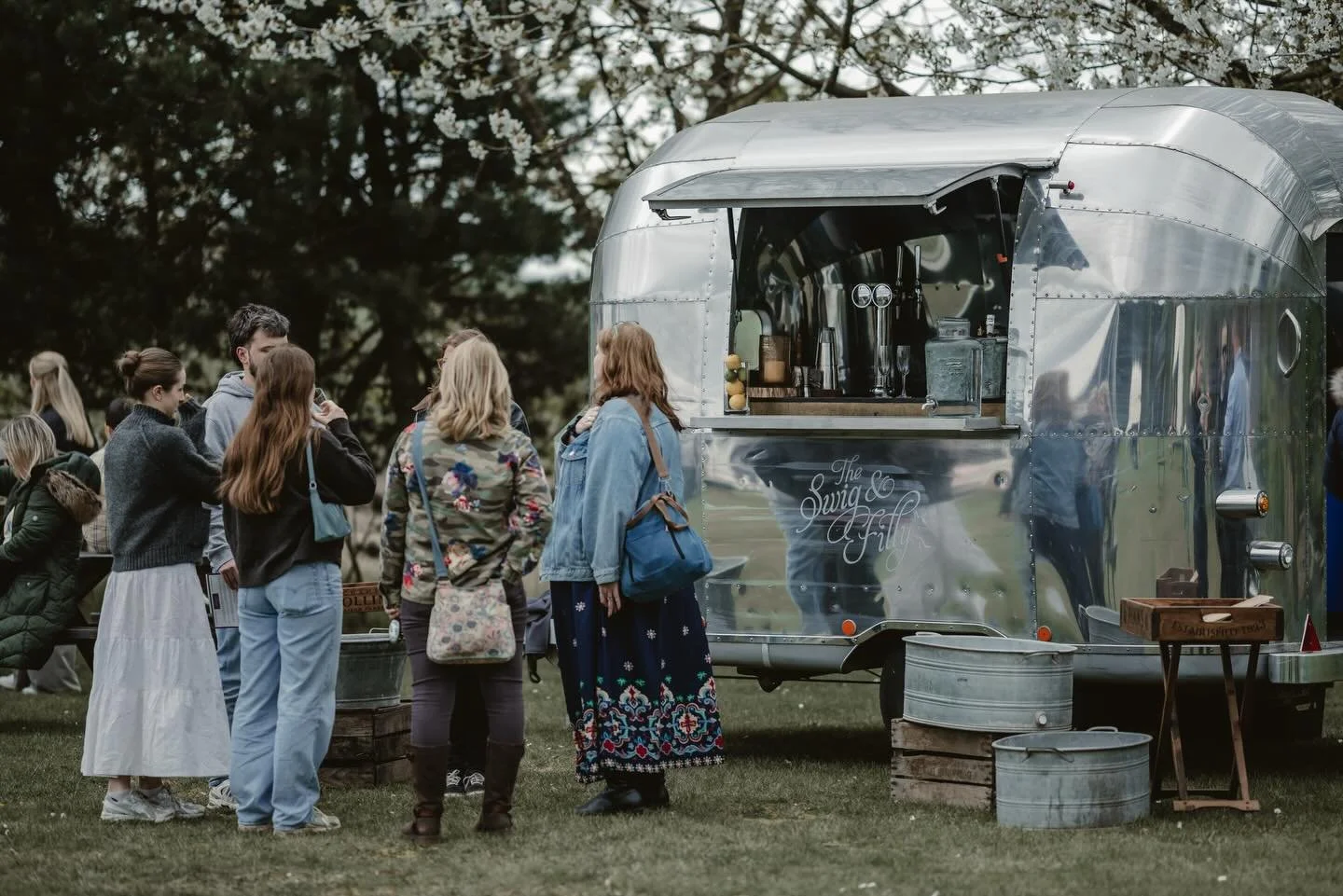 ✨ Wedding season is almost here&hellip; and we&rsquo;re so ready for it.

This beautiful image was captured at one of our favourite venue showcases earlier this month @millfarmevents ~ and it reminded us exactly why we love what we do.

The conversat