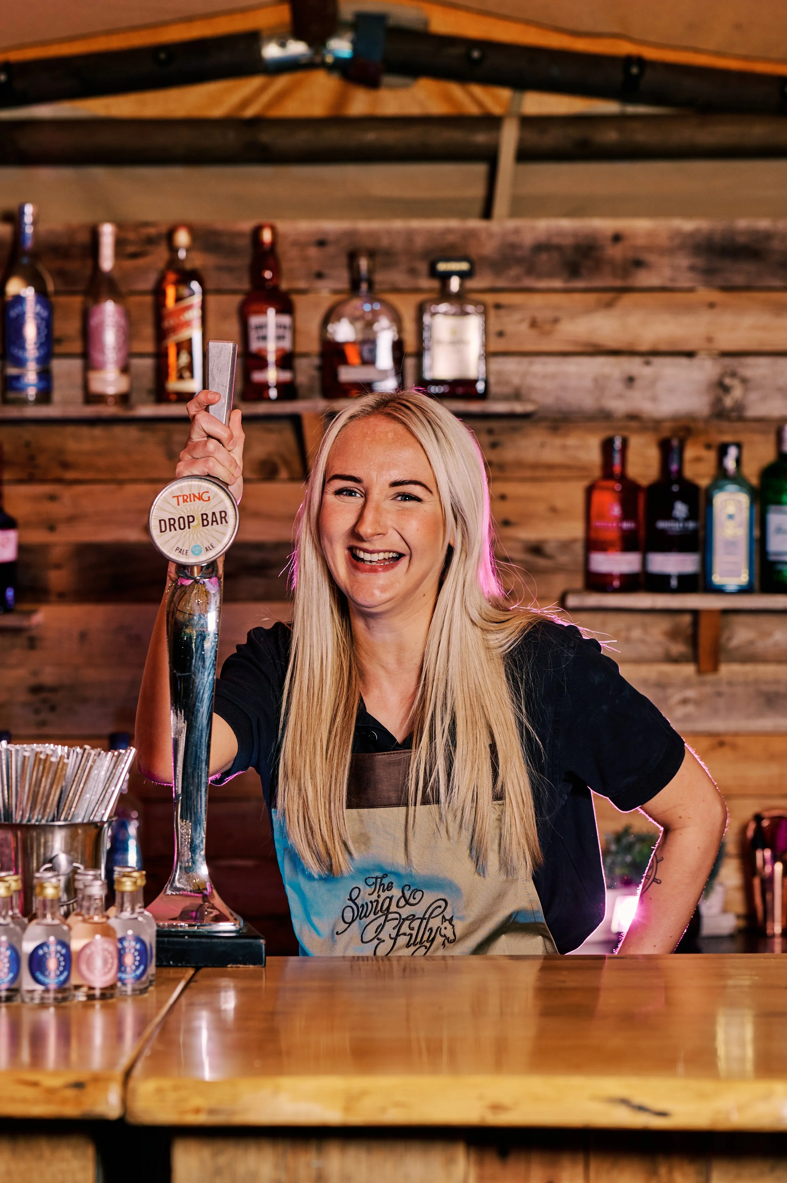 swig-and-filly-staff-portraits-vanstone-pike-photography-2022 12.jpg