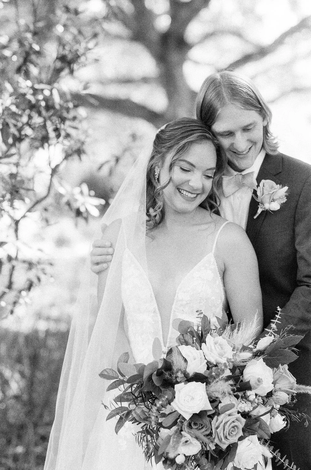 Chris &amp; Shannon's Autumn Wedding at Gainey Vineyard