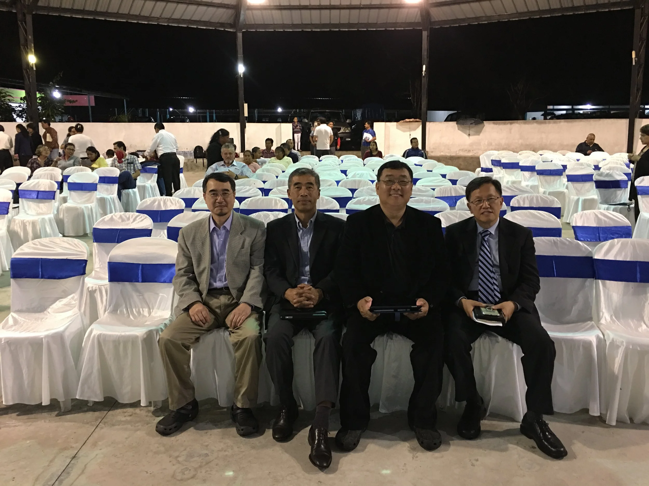 에콰돌 선교 1월 19일-24일 1017년 021.JPG