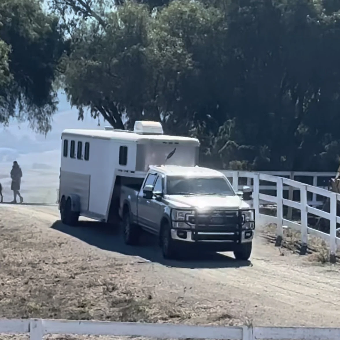 Arriving at the new Skydog ranch