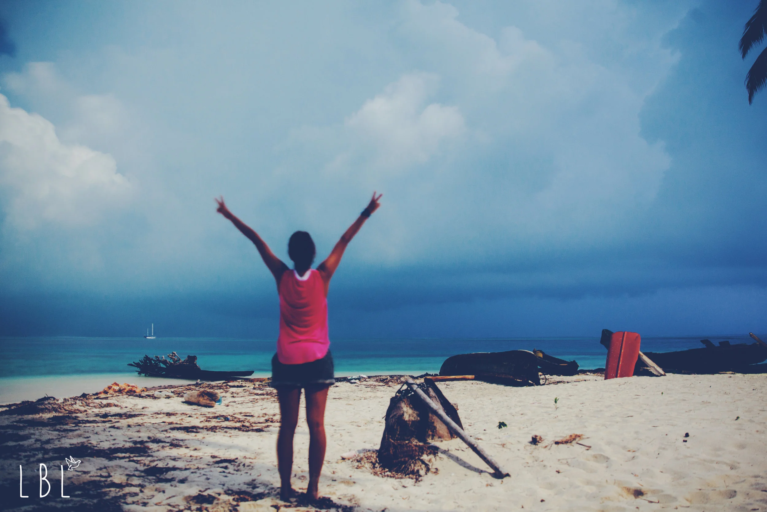 Taken in the middle of the night during a sail trip through the San Blas islands - Rule: if you can travel, always go and travelling alone is a must!