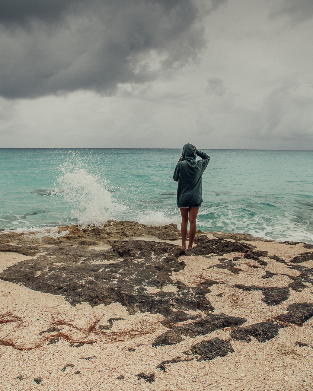 Bimini rain 1-3.JPG