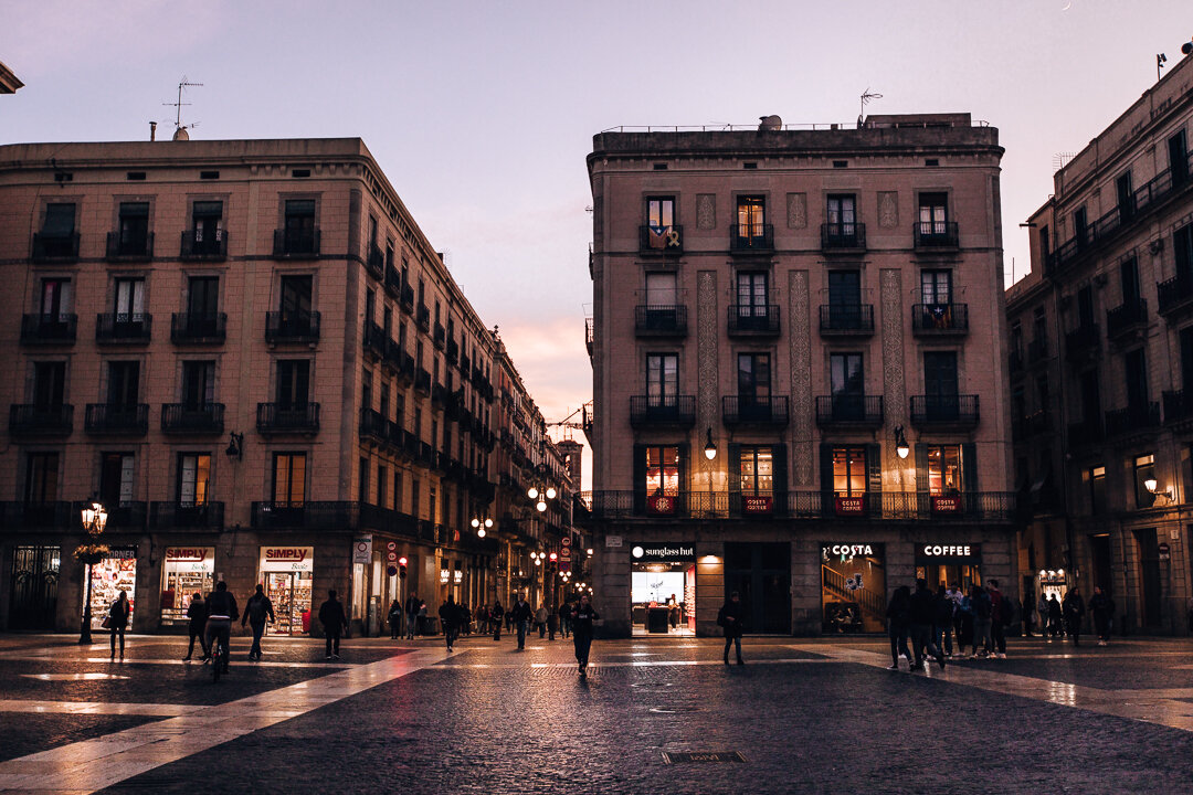 Barcelona city scape-15.jpg