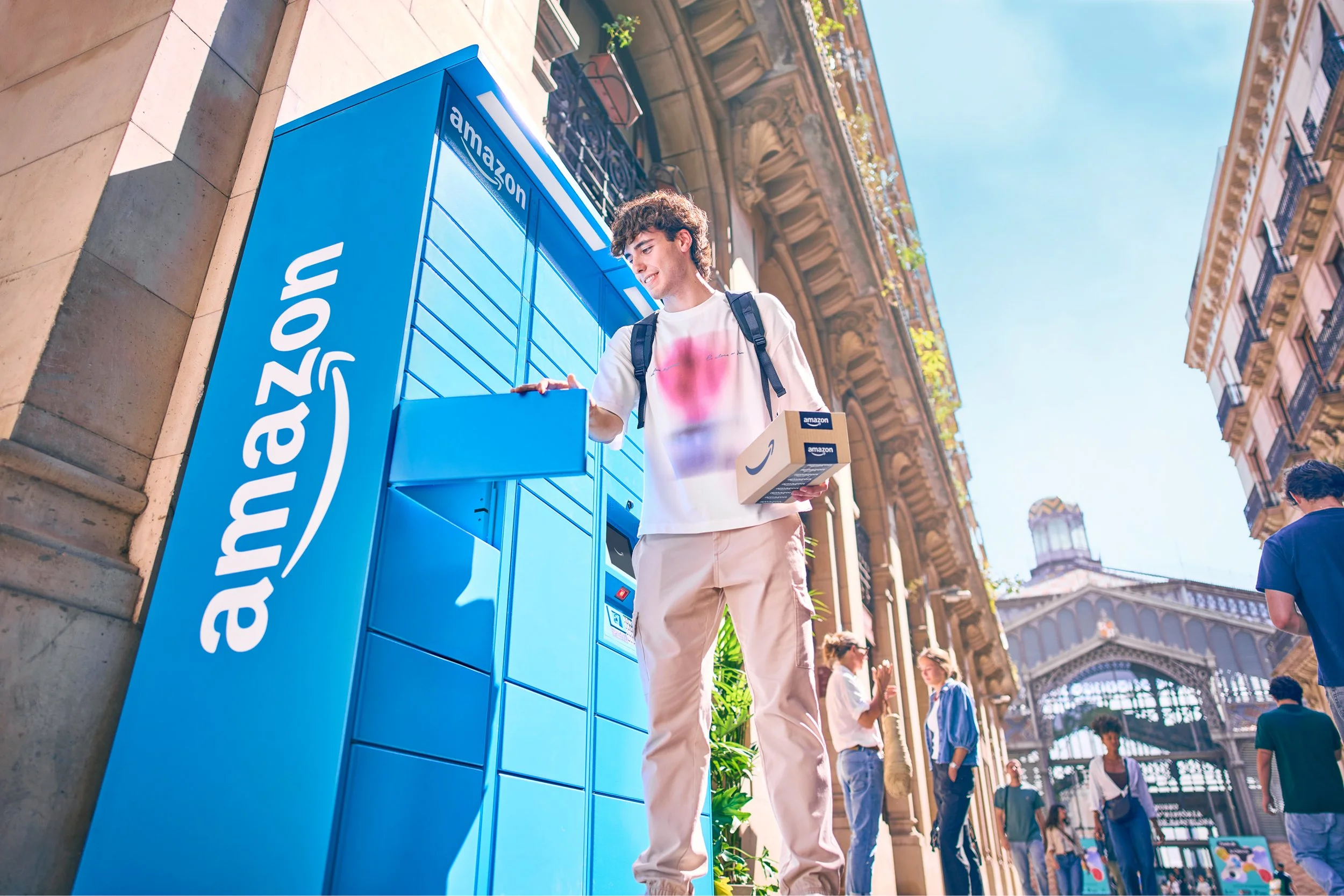 PARP_2025_ES_043-ES-PARP-Pedestrian_Ramble-Get_Package-Guy-21487_R3_Final 1.jpg